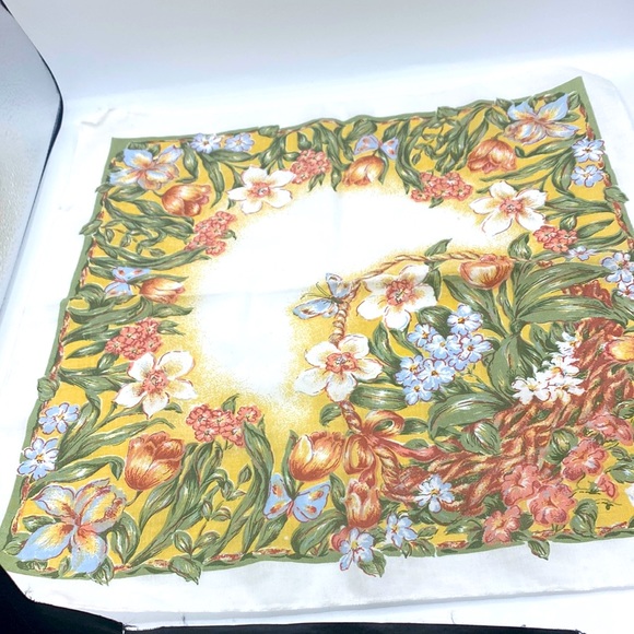 Women’s Handkerchiefs Set Of 2 - Picture 3 of 6